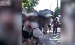 女人逼逼视频,情感宣泄还是隐私泄露？